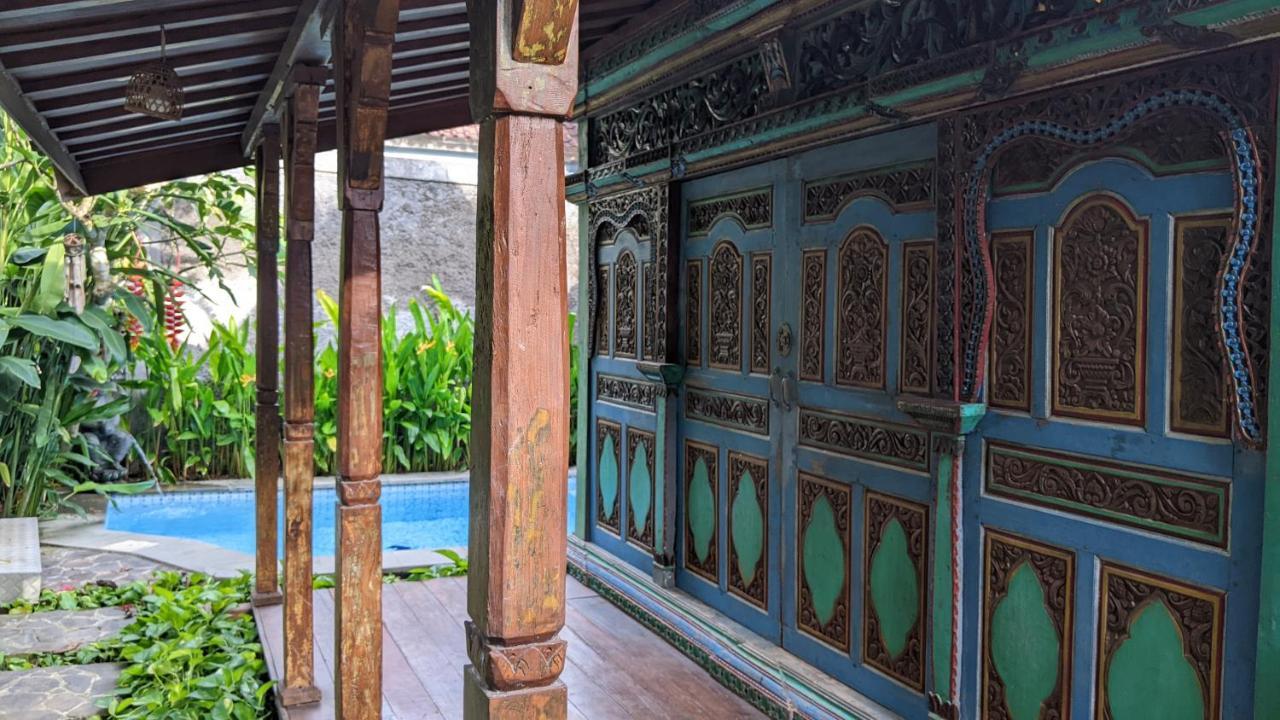 Bagus - Near & Trendy Shops, Restaurants, Cafes * Seminyak (Bali)