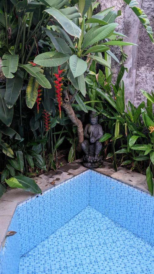 Bagus - Near & Trendy Shops, Restaurants, Cafes Villa *