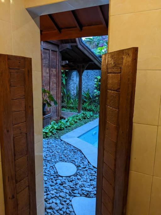 Villa Bagus - Near & Trendy Shops, Restaurants, Cafes *