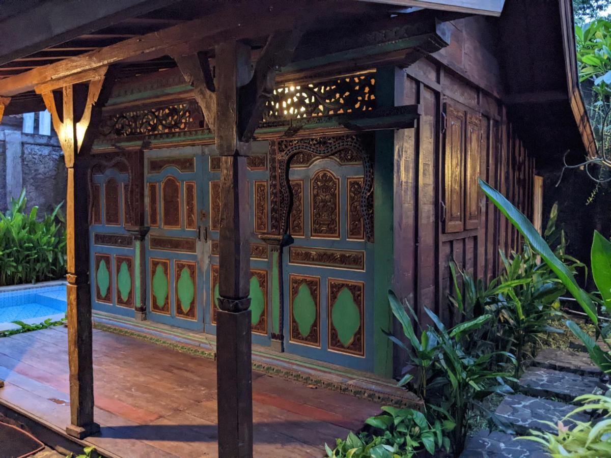 Villa Bagus - Near & Trendy Shops, Restaurants, Cafes Seminyak (Bali)