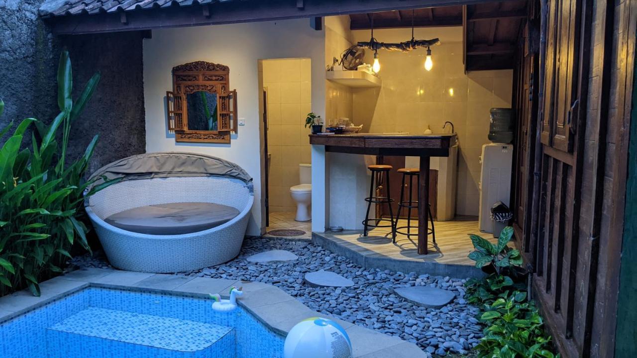Villa Bagus - Near & Trendy Shops, Restaurants, Cafes